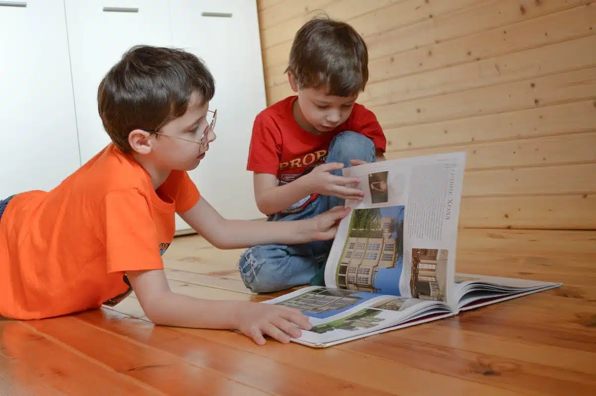 enfant lecture