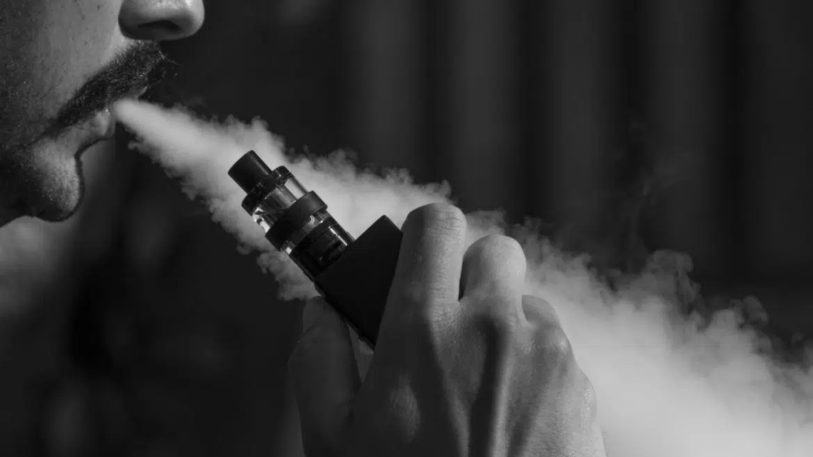 Utiliser la cigarette électronique pour arrêter de fumer pendant la grossesse